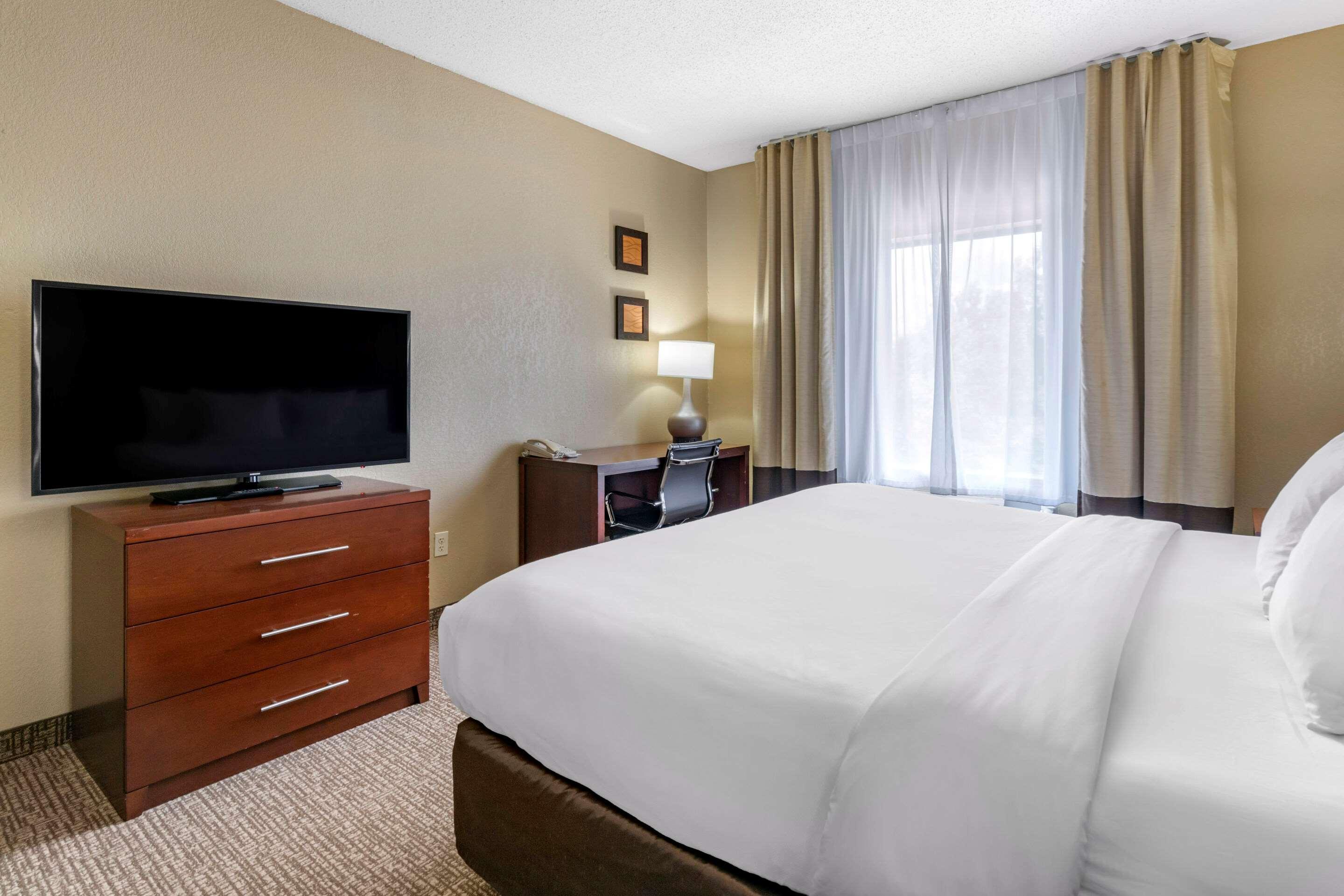 Comfort & St Louis-o'fallon Hotel