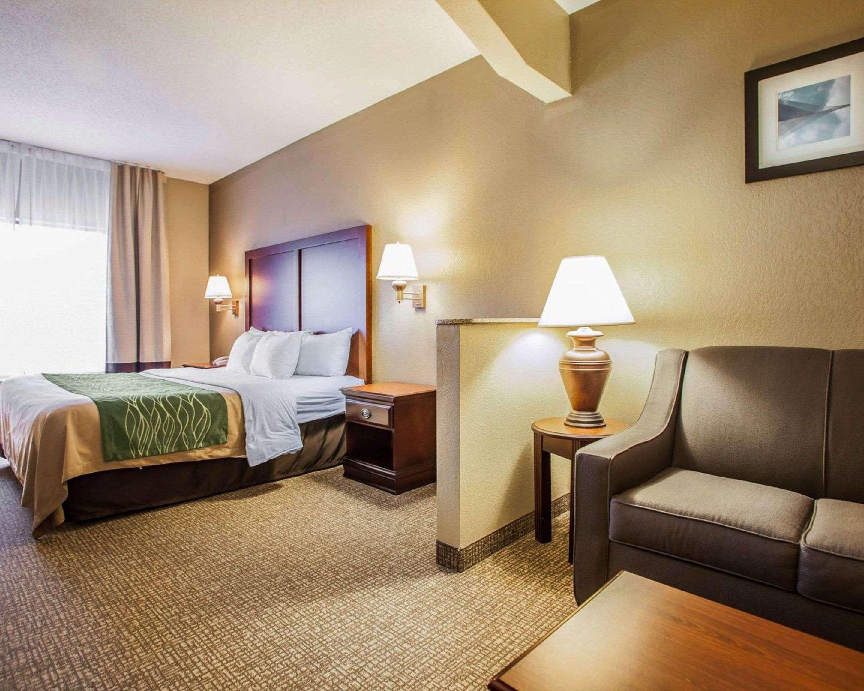 Hotel Comfort & St Louis-o'fallon O'Fallon