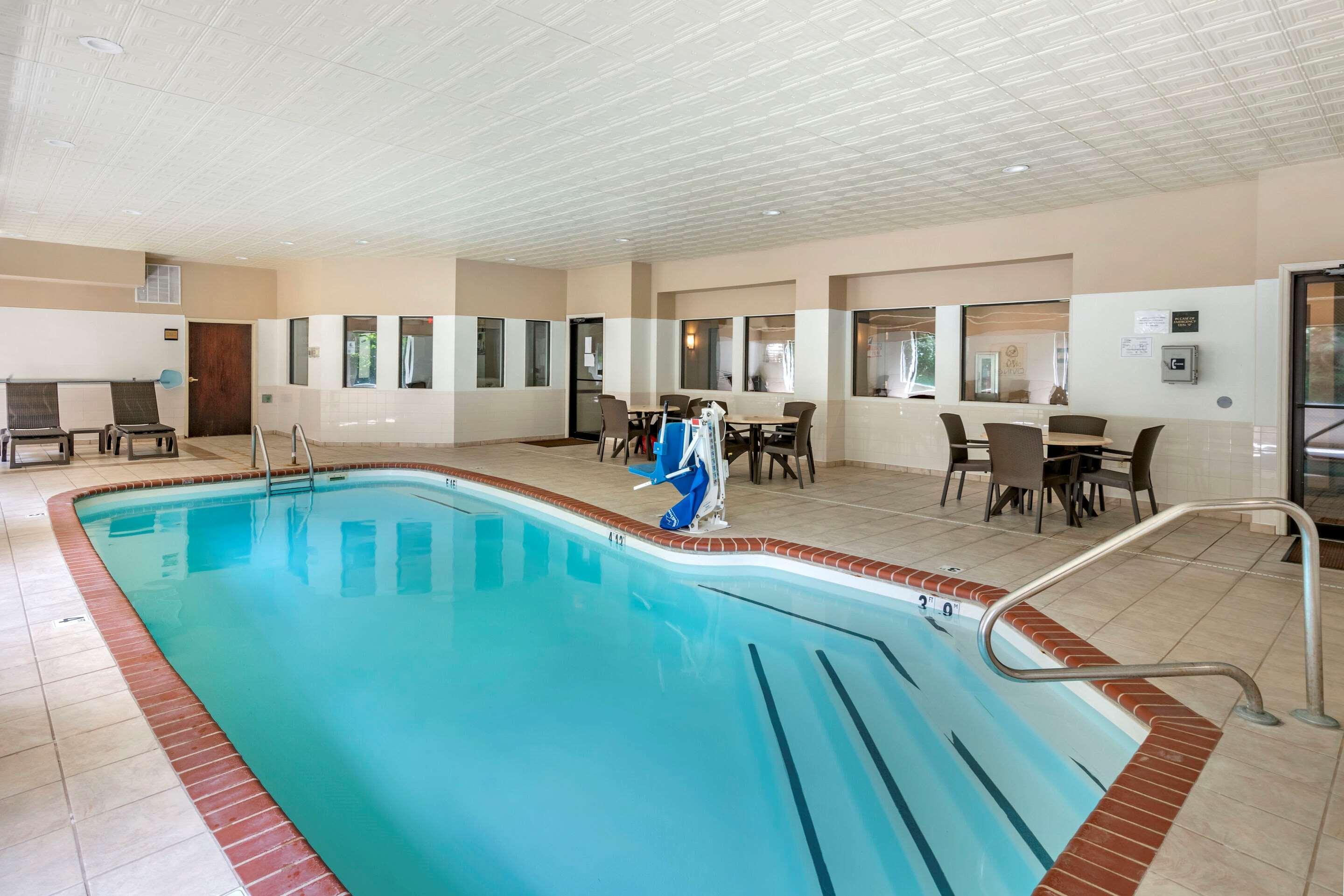 Comfort & St Louis-o'fallon 3*